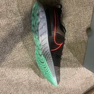 NEVER USED React Infinity Run Flyknit 2 Ridgerock Sized 13